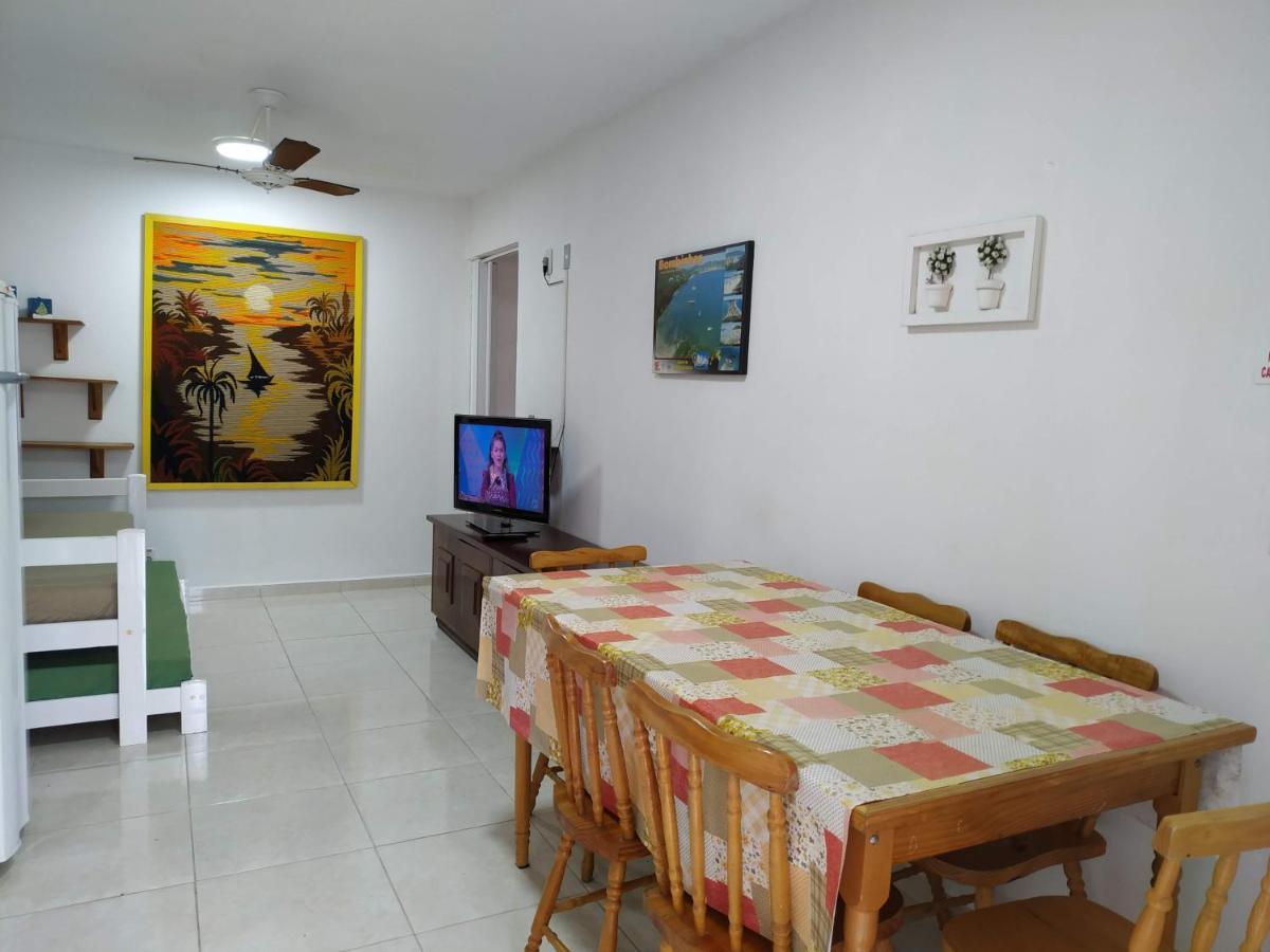 Residencial Praia Bombas Бомбиняс Екстериор снимка