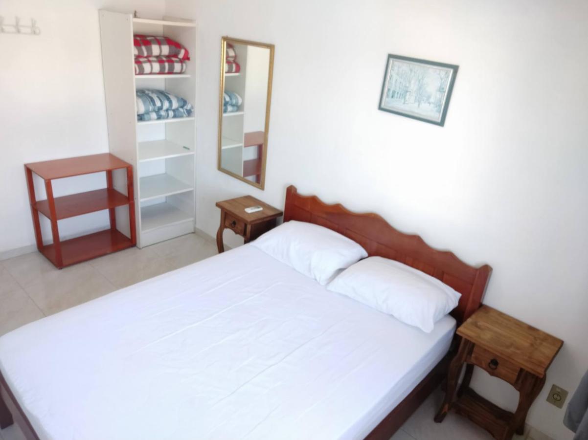 Residencial Praia Bombas Бомбиняс Екстериор снимка
