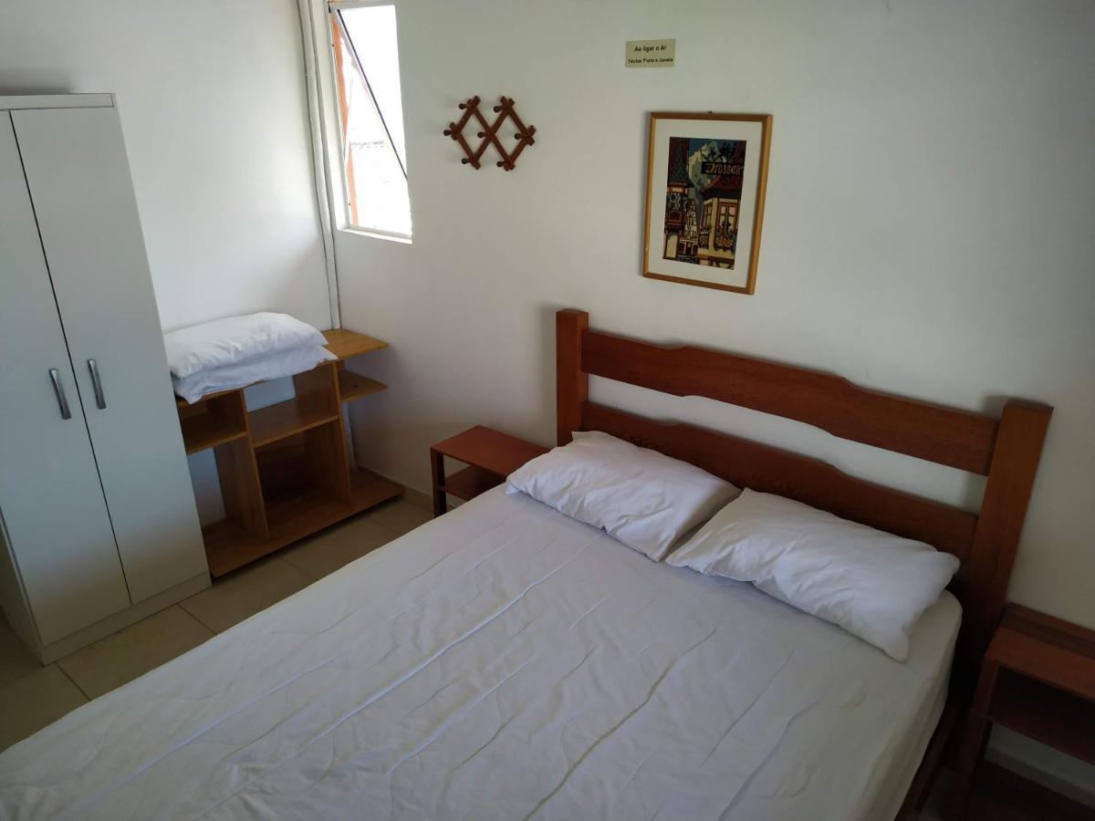 Residencial Praia Bombas Бомбиняс Екстериор снимка