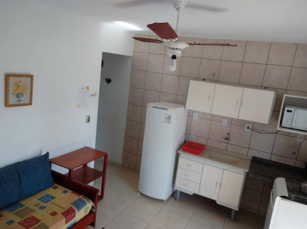 Residencial Praia Bombas Бомбиняс Екстериор снимка