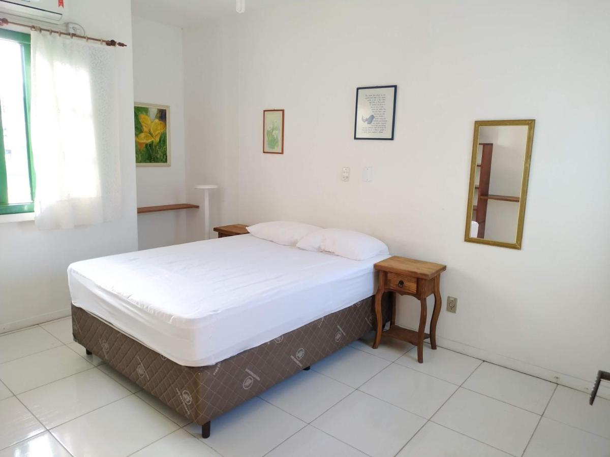 Residencial Praia Bombas Бомбиняс Екстериор снимка