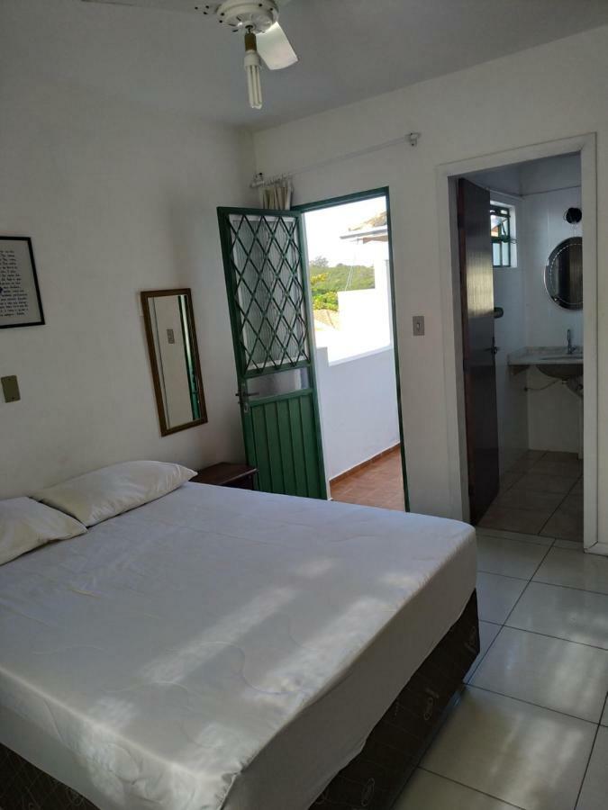 Residencial Praia Bombas Бомбиняс Екстериор снимка
